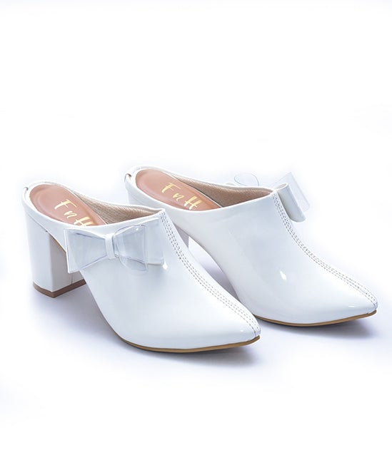 Fancy white clog heel